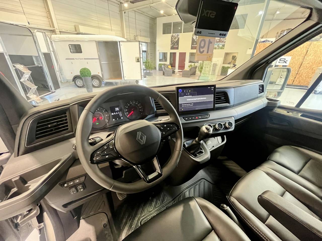 Horsebox HGV STX  2026 New