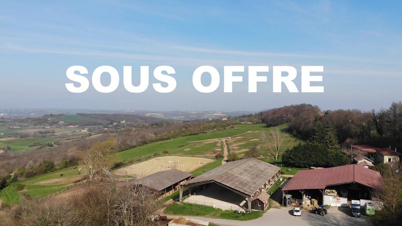 Equestrian property  Dr&ocirc;me
