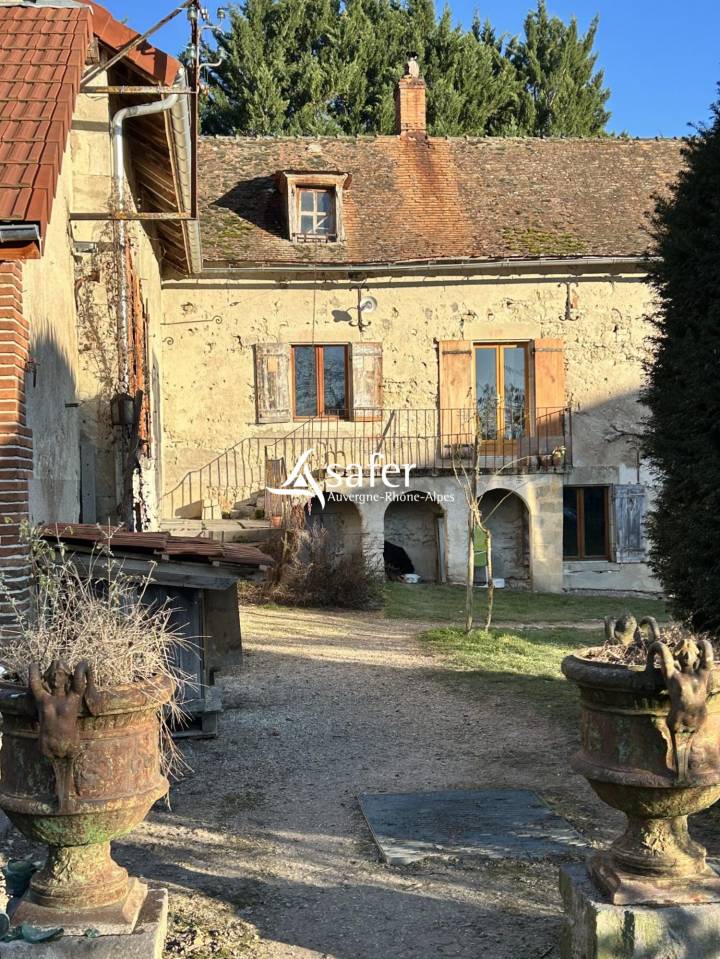 Grain farm  Allier