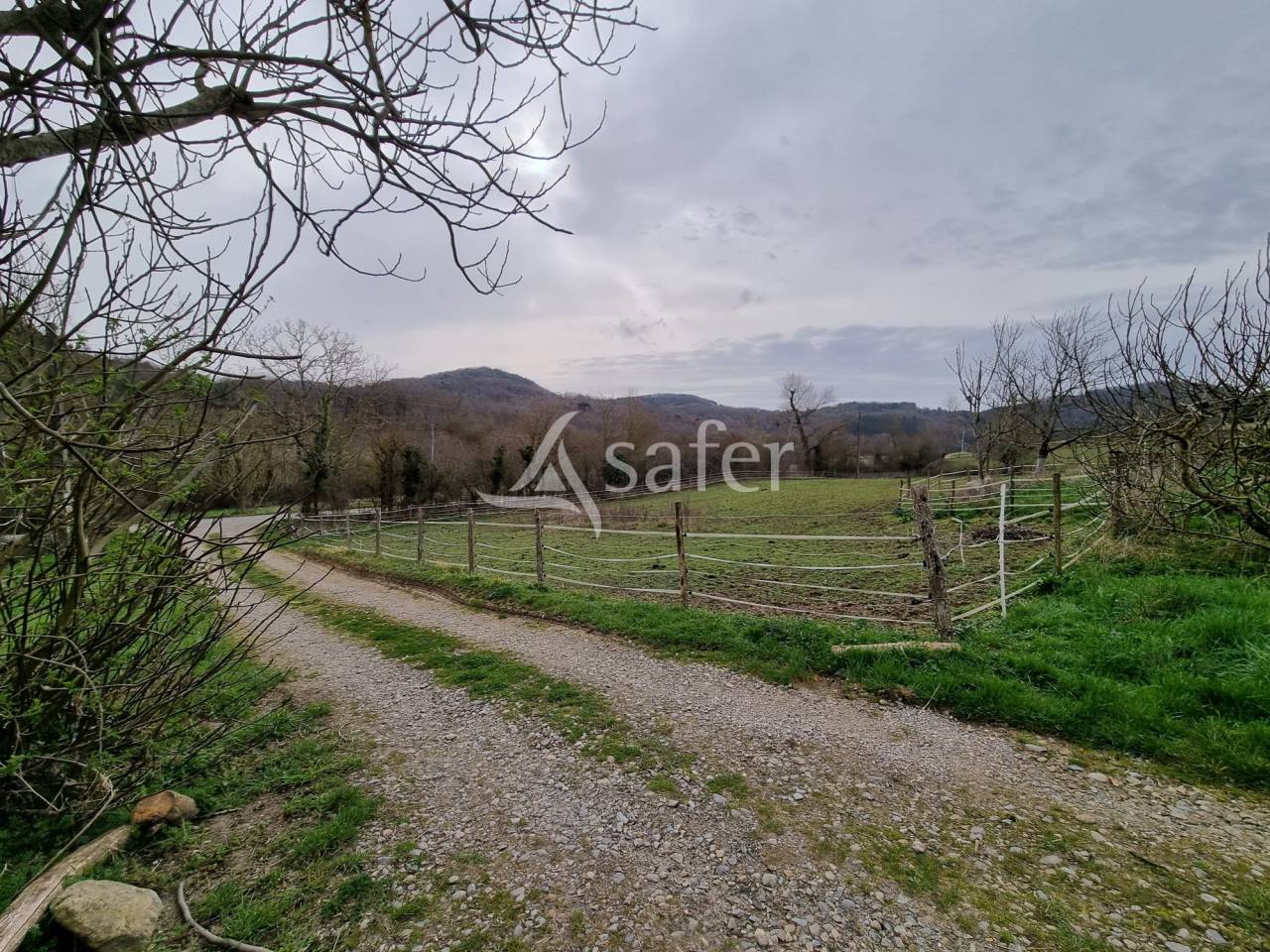 Other country property  Ari&egrave;ge
