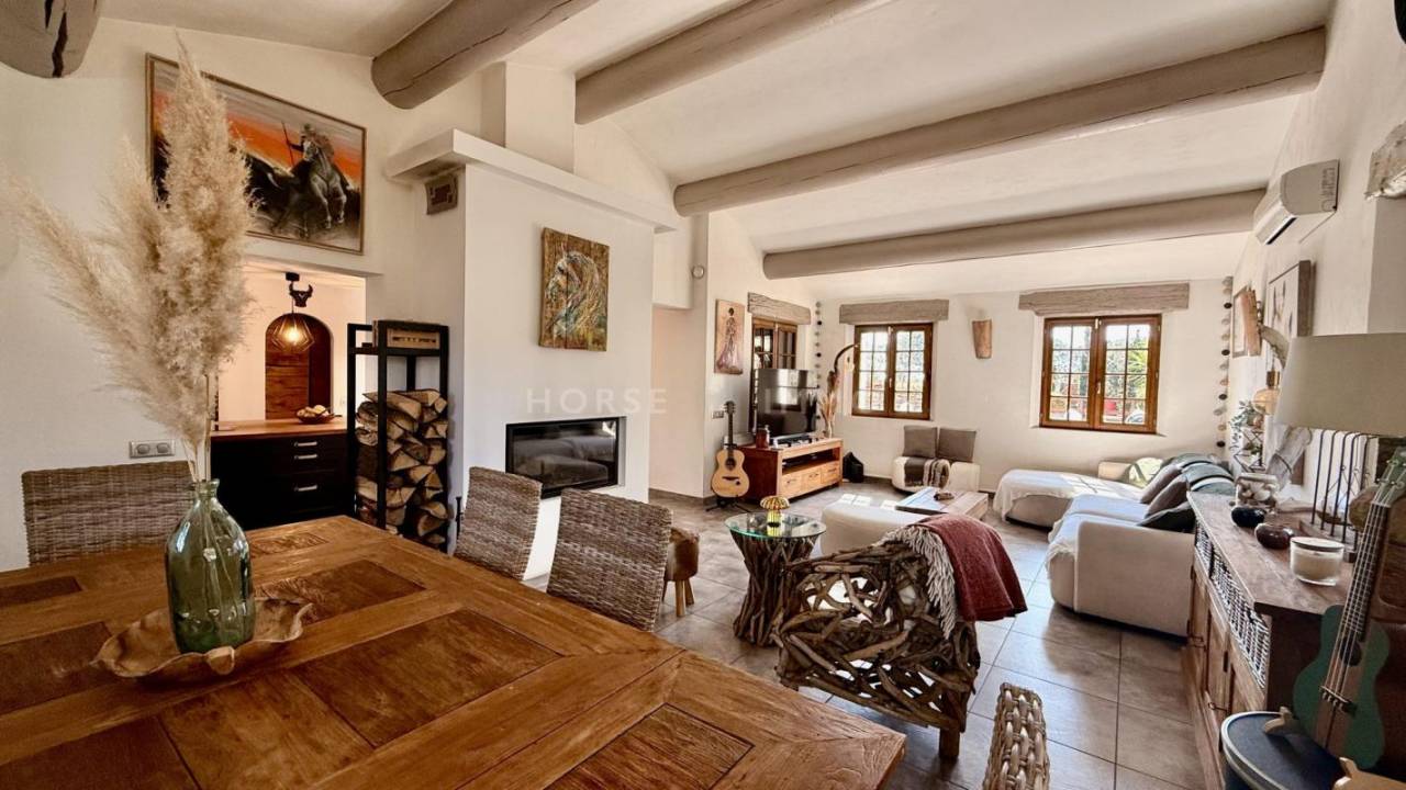 Luxurious equestrian property  Bouches-du-Rh&ocirc;ne