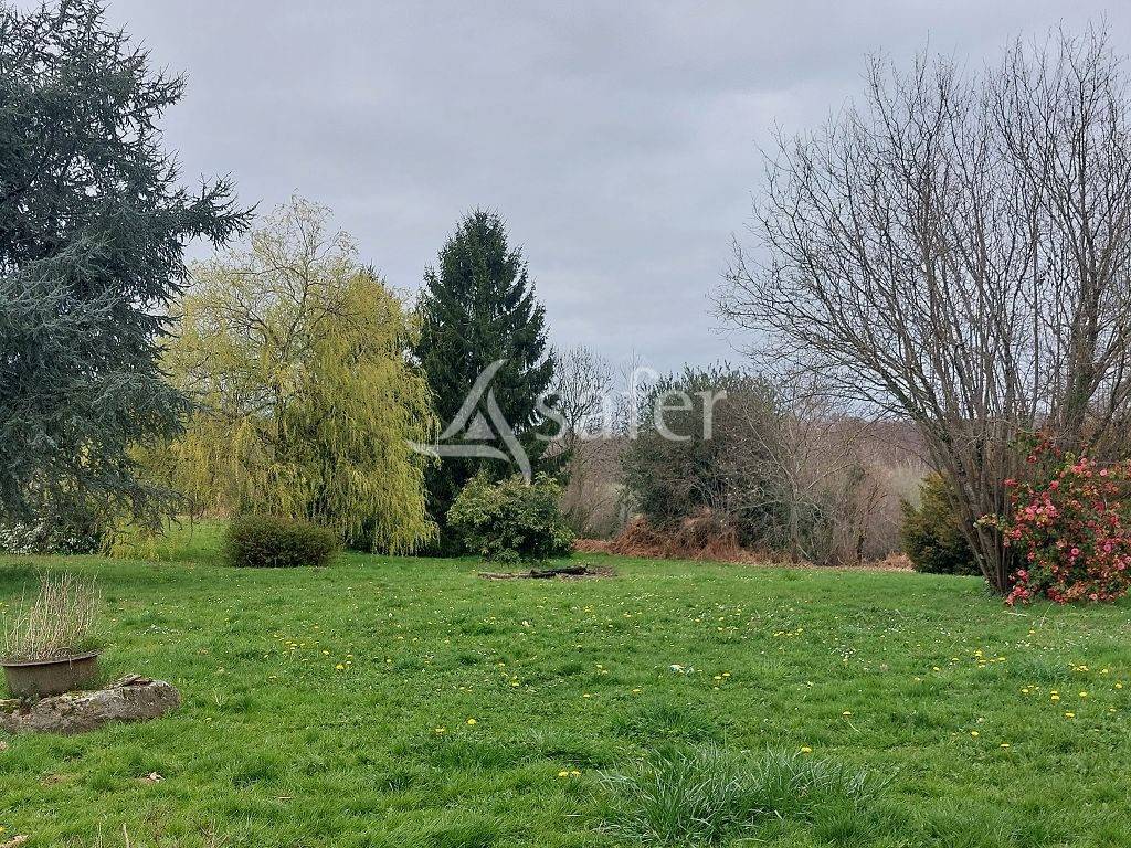 Other country property  Corr&egrave;ze