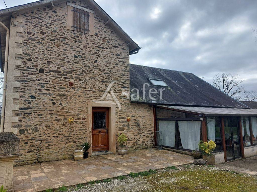 Other country property  Corr&egrave;ze