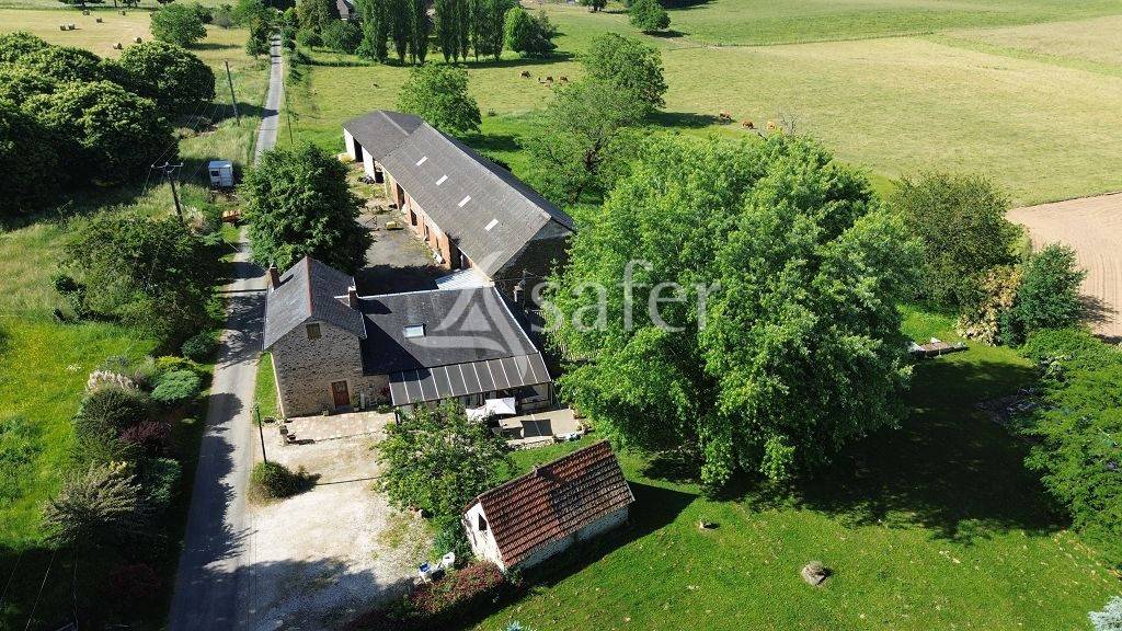 Other country property  Corr&egrave;ze