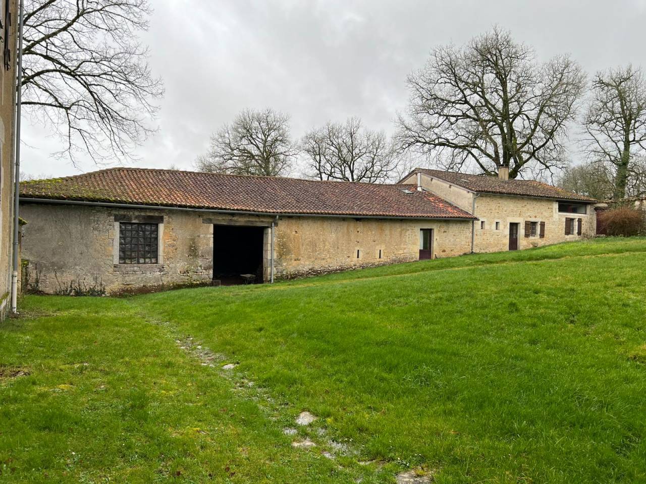 Luxurious equestrian property  Dordogne