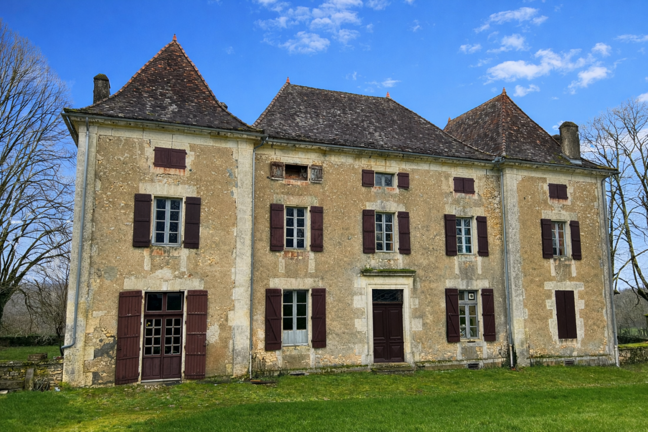 Luxurious equestrian property  Dordogne