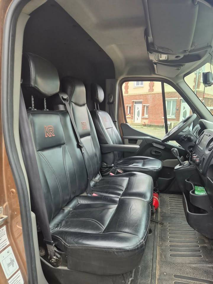 Horsebox HGV Krismar stalles 2017 Used