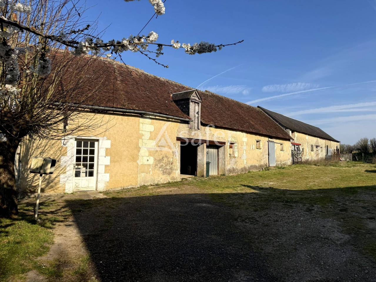 Equestrian property  Indre-et-Loire