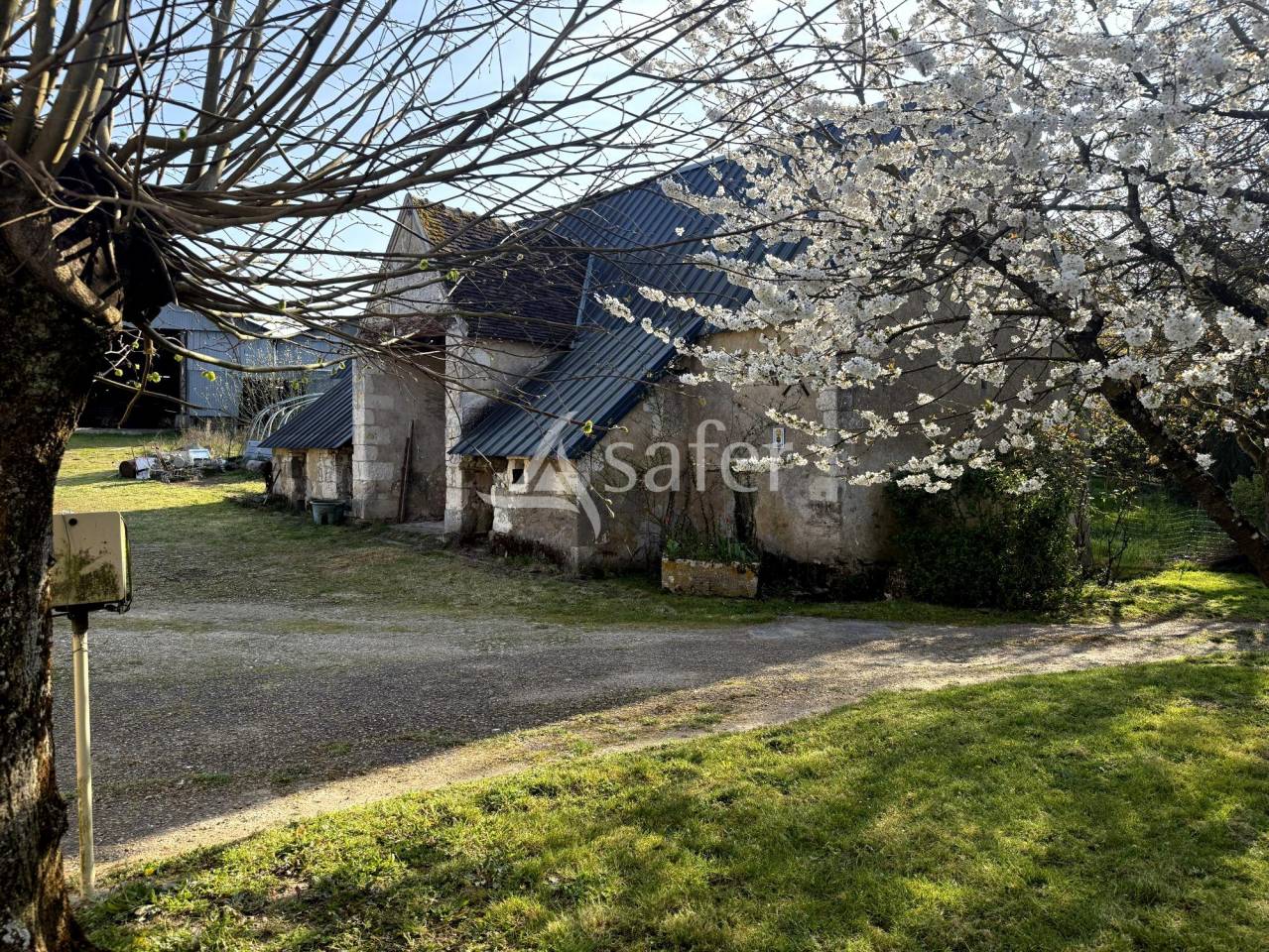 Equestrian property  Indre-et-Loire