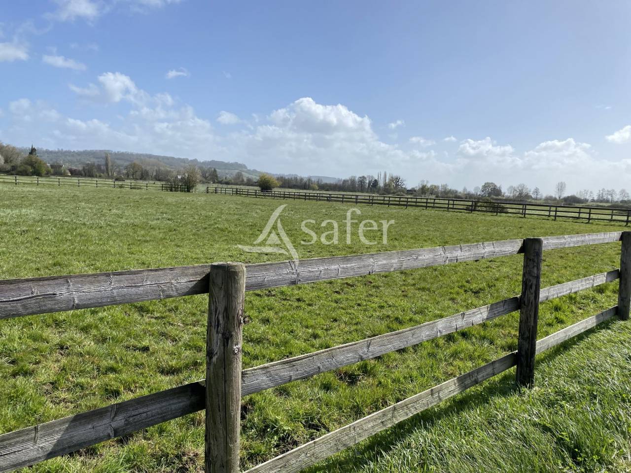 Equestrian property  Calvados