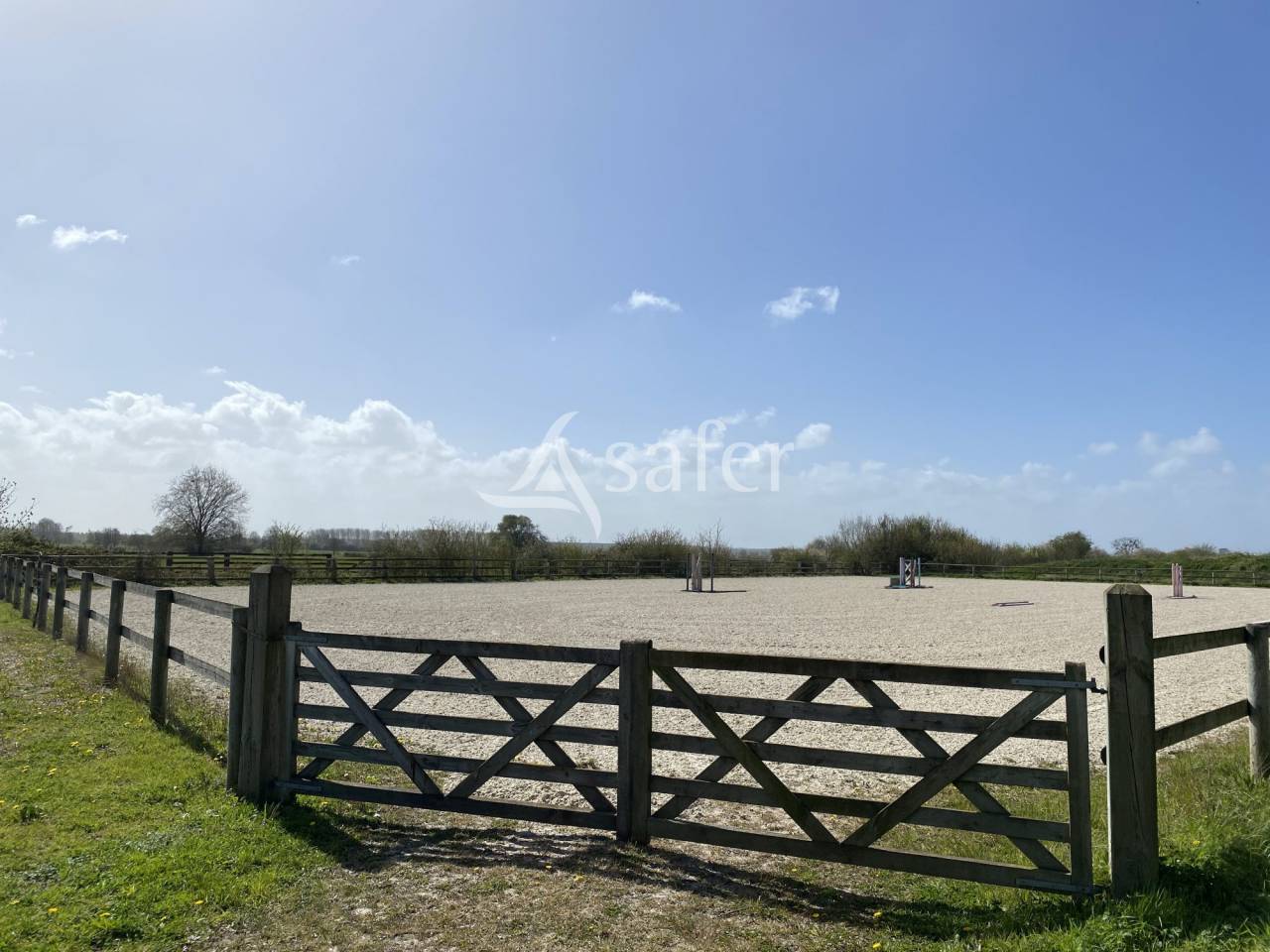 Equestrian property  Calvados