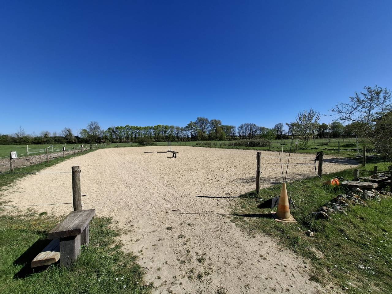Equestrian property  Maine-et-Loire