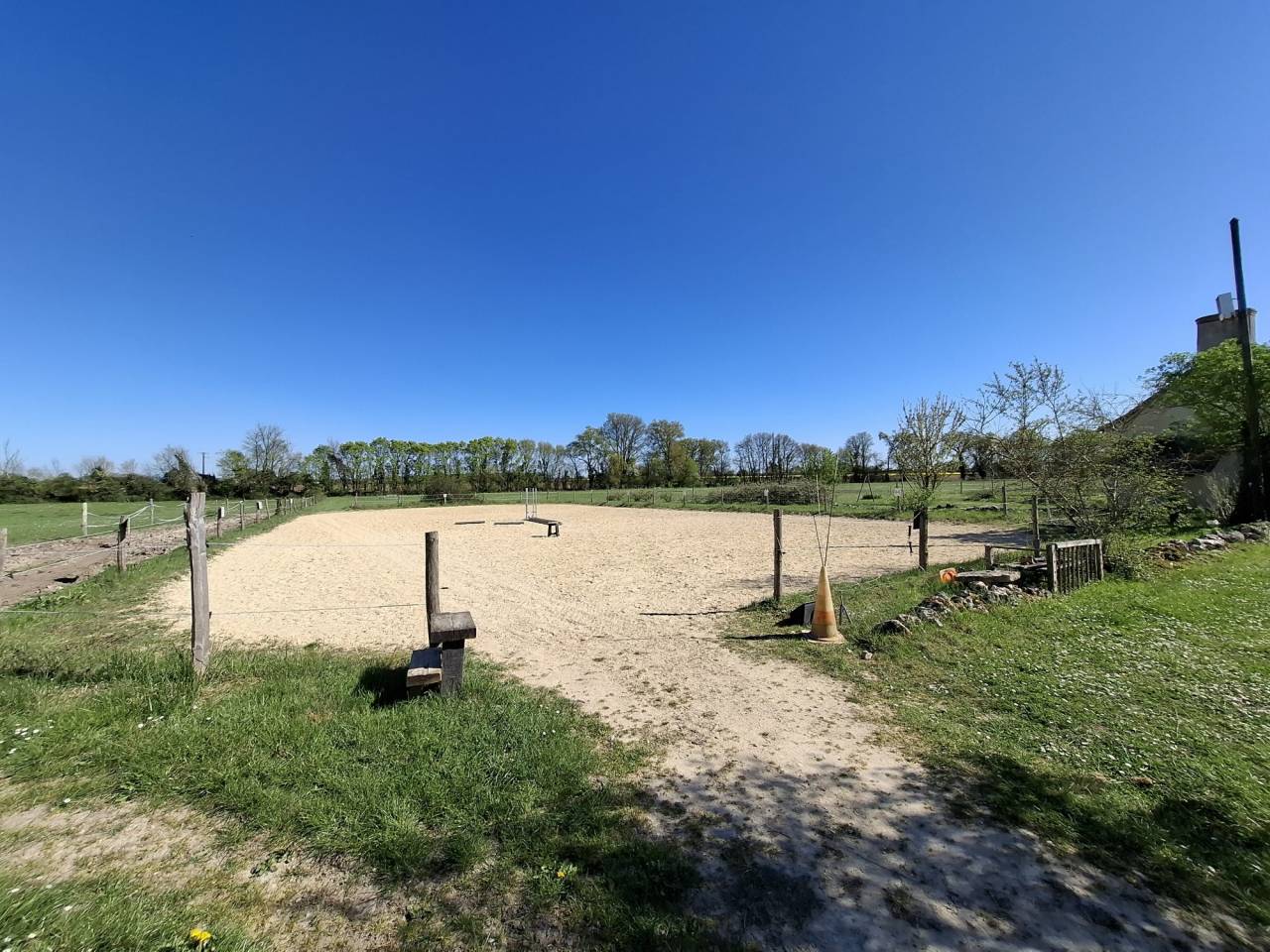 Equestrian property  Maine-et-Loire