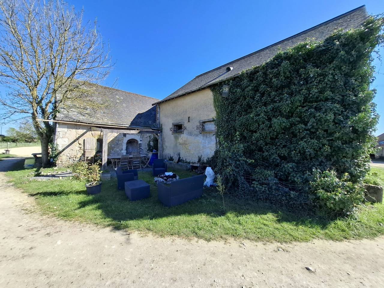 Equestrian property  Maine-et-Loire