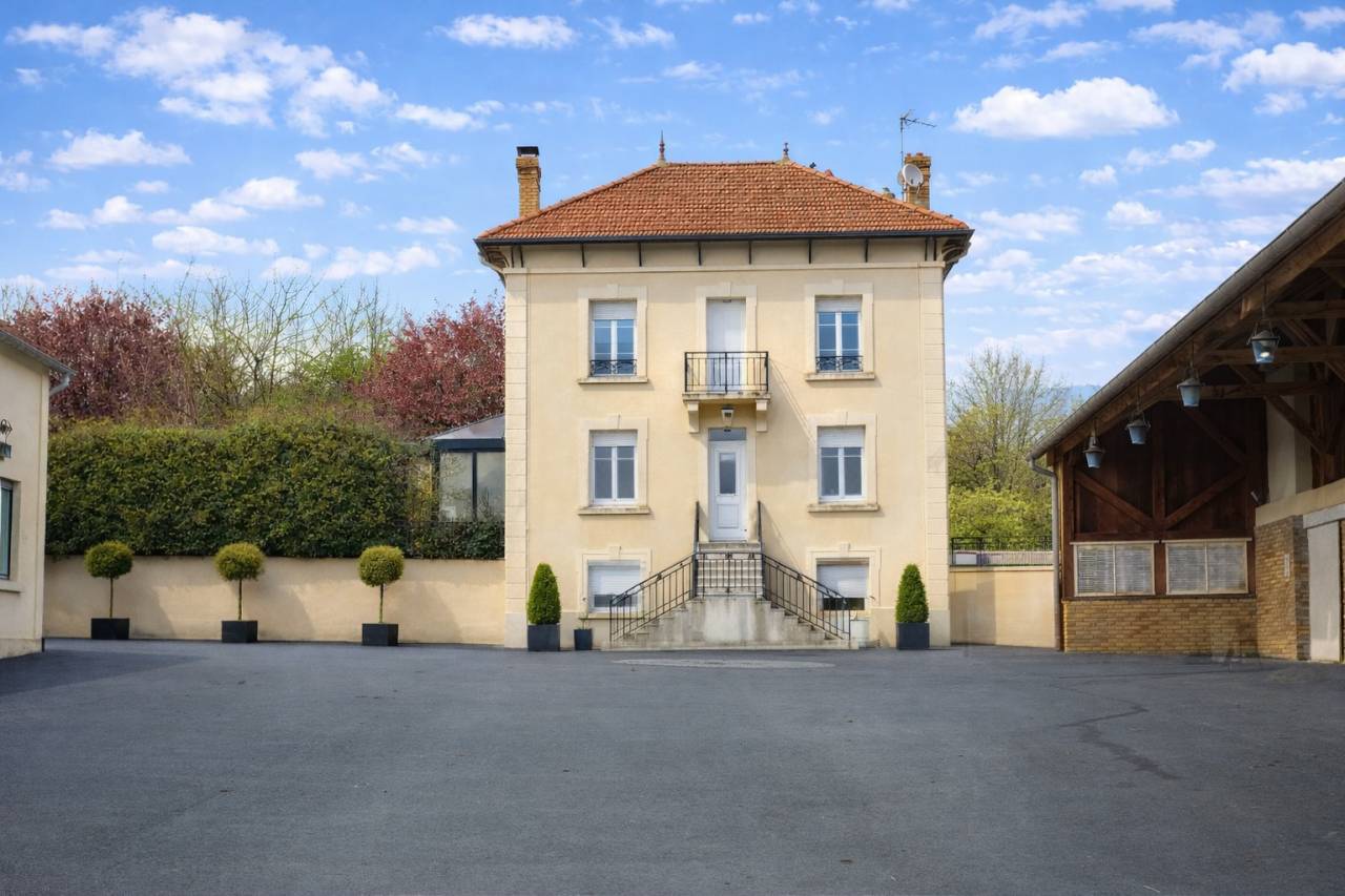 Equestrian property  Ardennes