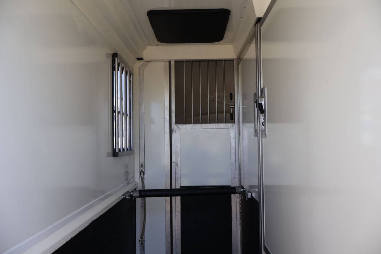 Horse trailer STX EXCLUSIVE TRAILER STALLE 2 Stalls 2021 Used