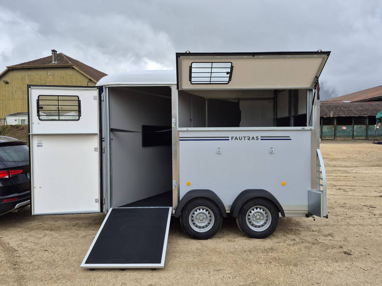 Horse trailer Fautras Oblic X2 2 Stalls 2026 New