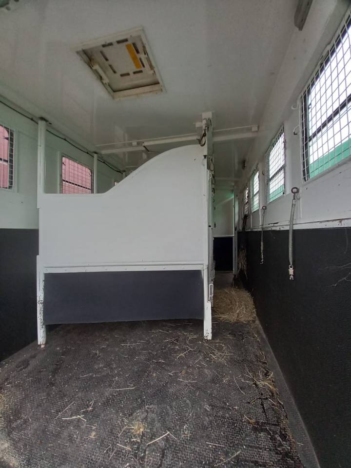 Horsebox NON-HGV Volvo FL 10 1989 Used