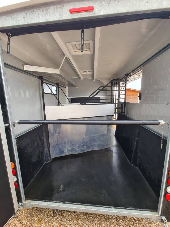 Horse trailer Cheval Liberte Minimax 3 Stalls 2020 Used
