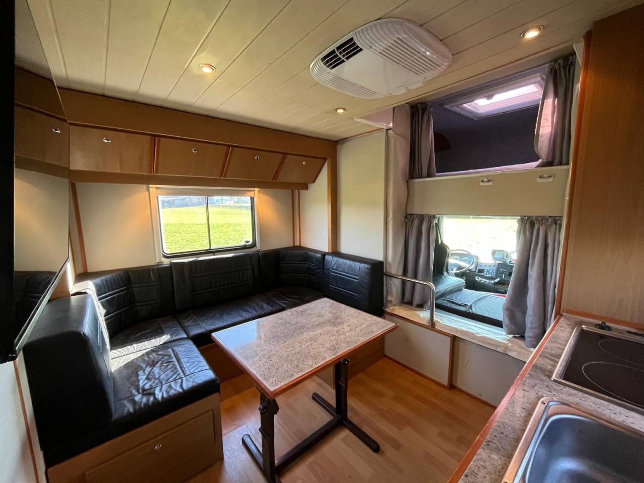 Horsebox NON-HGV Man MAN TGA 26.430 JL POP OUT 2006 Used