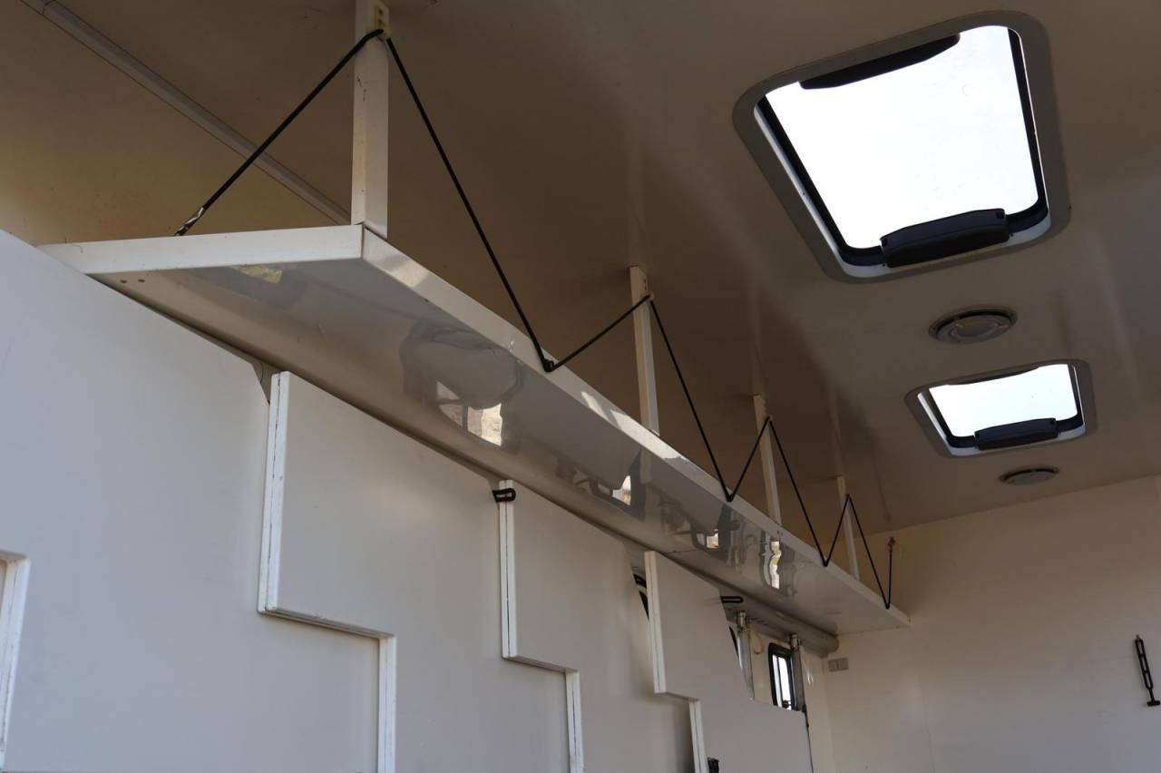 Horsebox NON-HGV Man MAN TGA 26.430 JL POP OUT 2006 Used