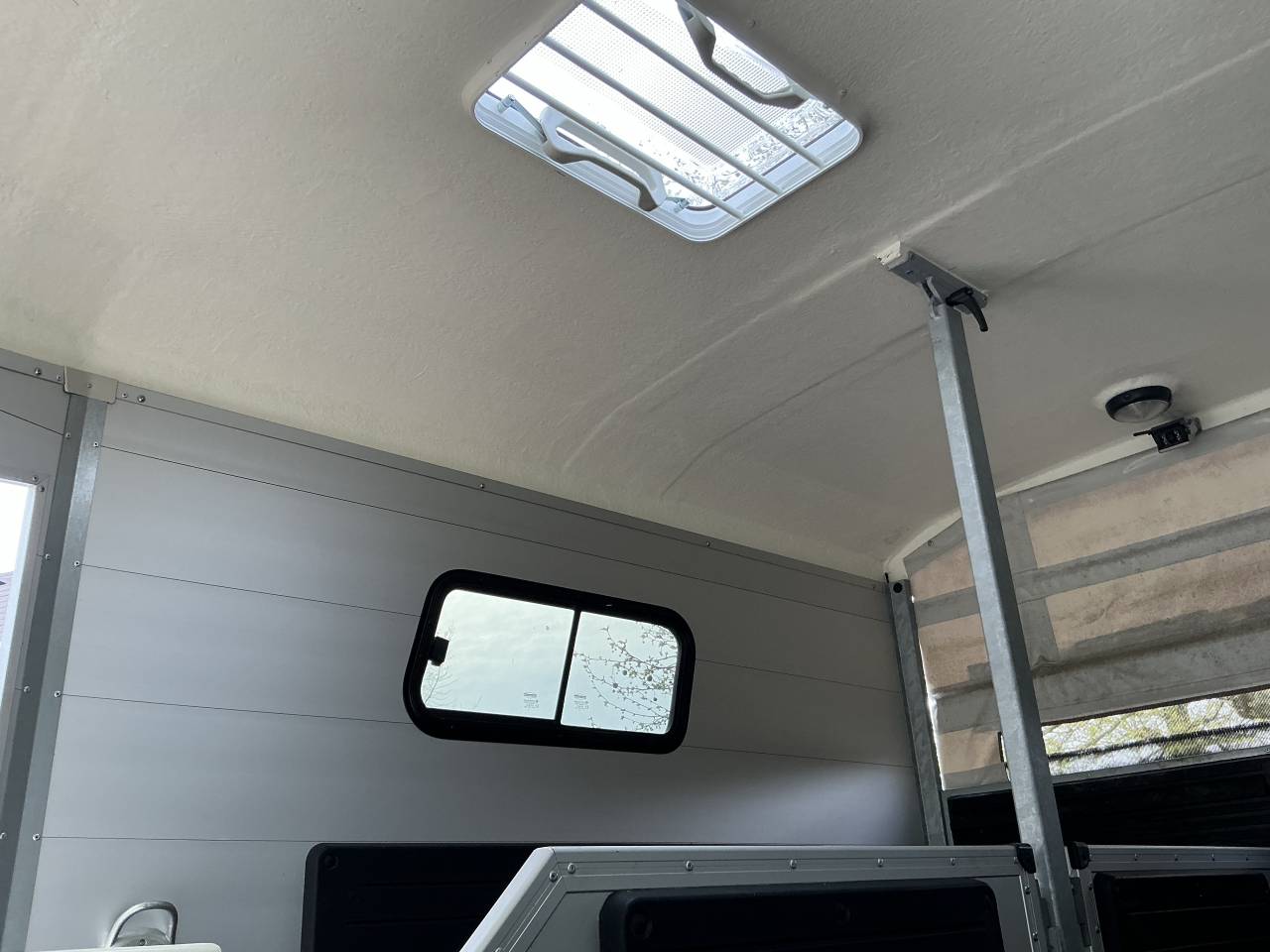 Horse trailer Bockmann PORTAX E 2 Stalls 2021 Used