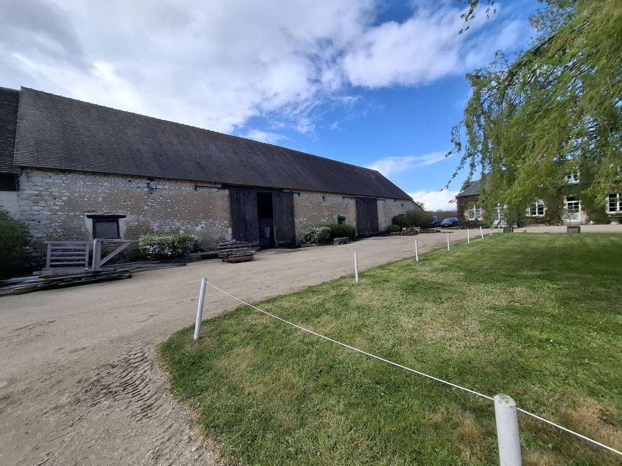 Equestrian property  Loiret