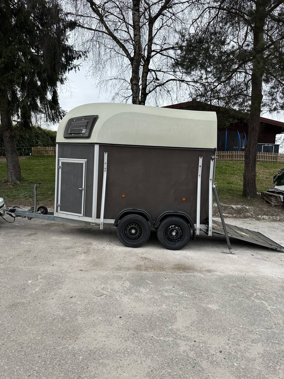 Horse trailer Blomert T1 1,5 Stalls 2016 Used