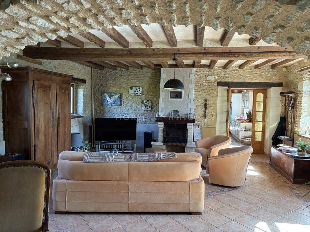 Equestrian property  Sarthe