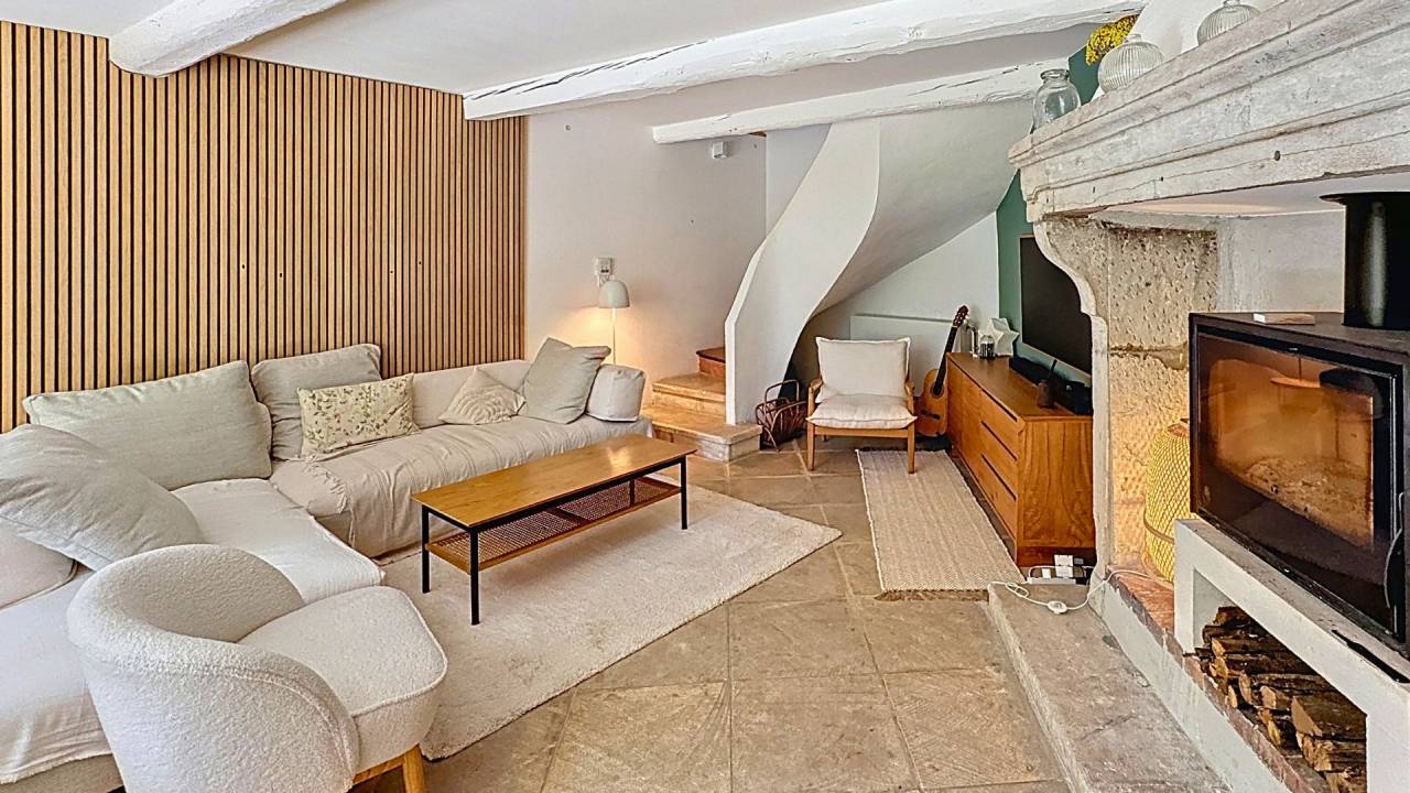 Equestrian property  Vaucluse