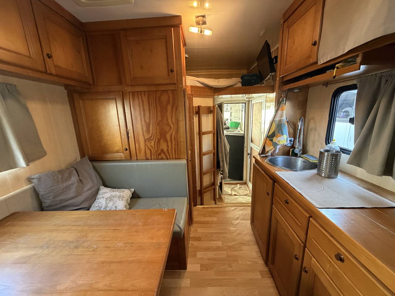 Horsebox NON-HGV Renault Prenium 1997 Used