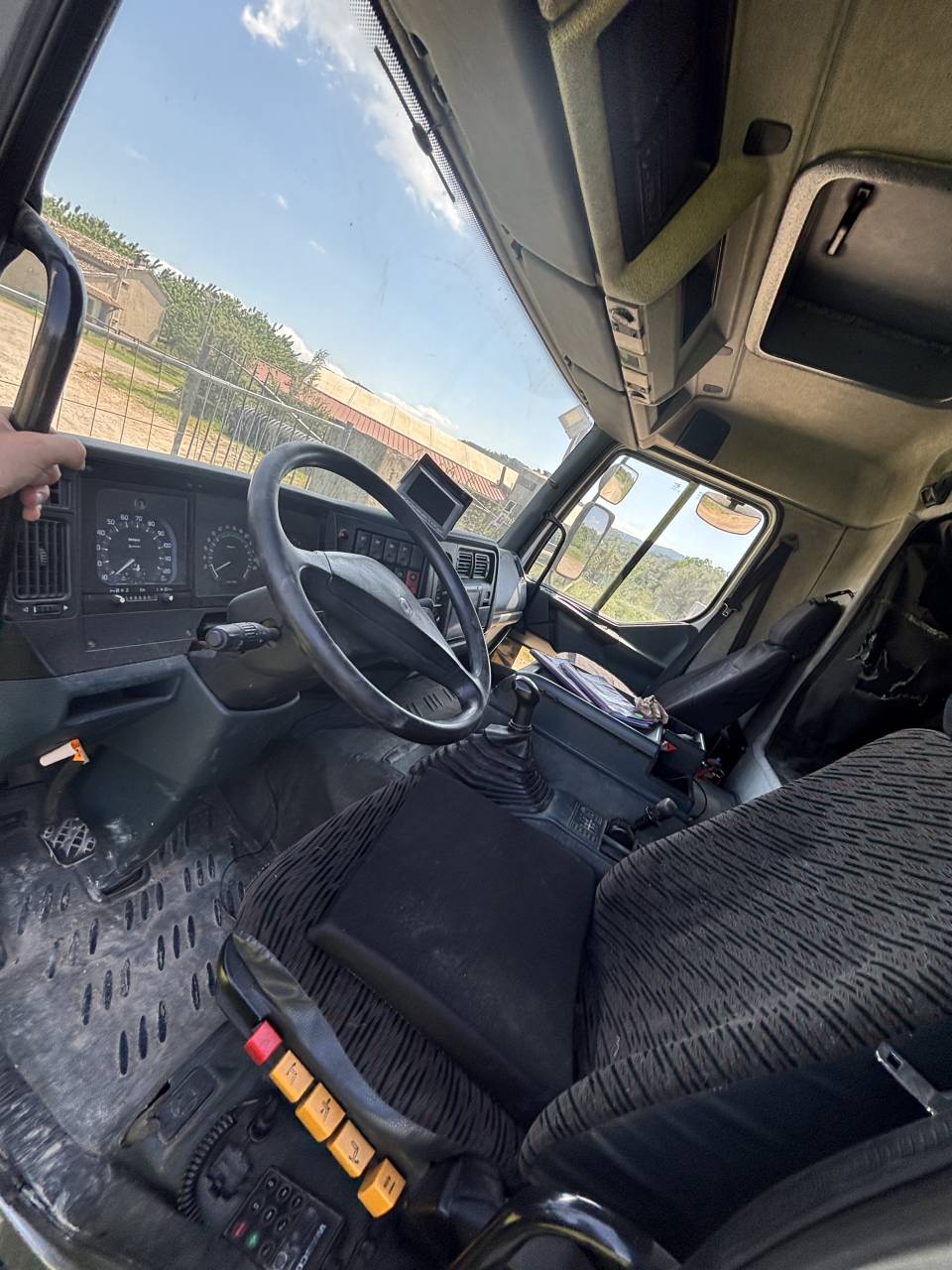 Horsebox NON-HGV Renault Prenium 1997 Used