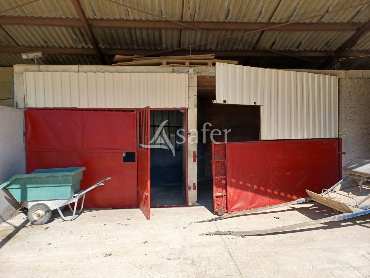 Equestrian property  Charente