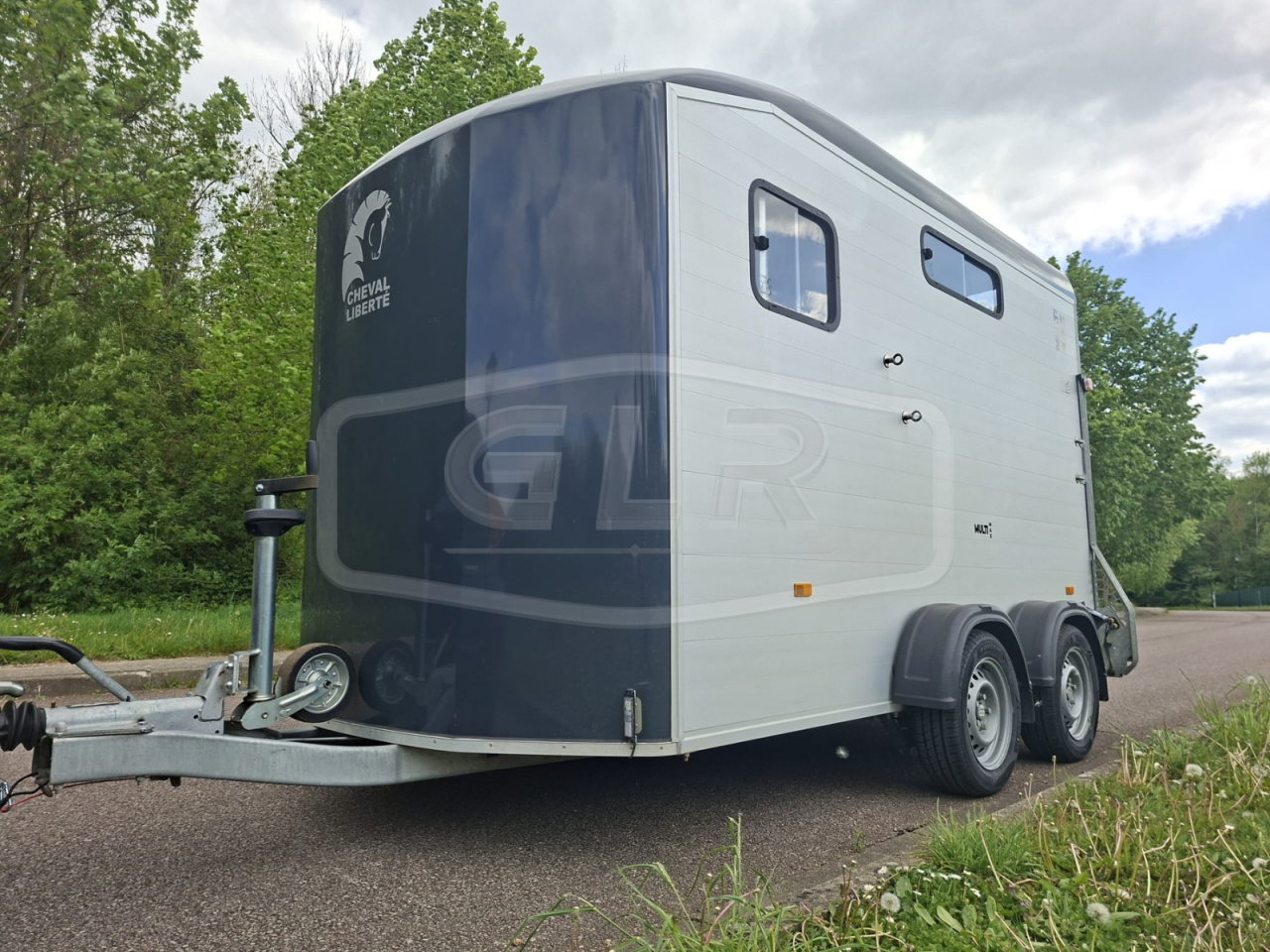 Horse trailer Cheval Liberte Multimax 2 Stalls 2023 Used