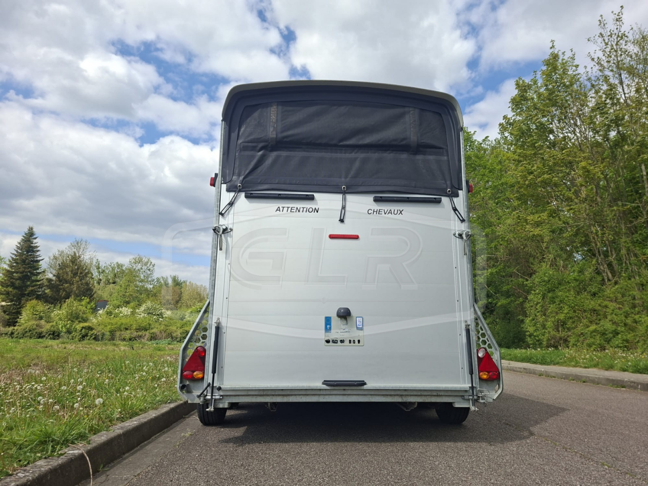Horse trailer Cheval Liberte Multimax 2 Stalls 2023 Used