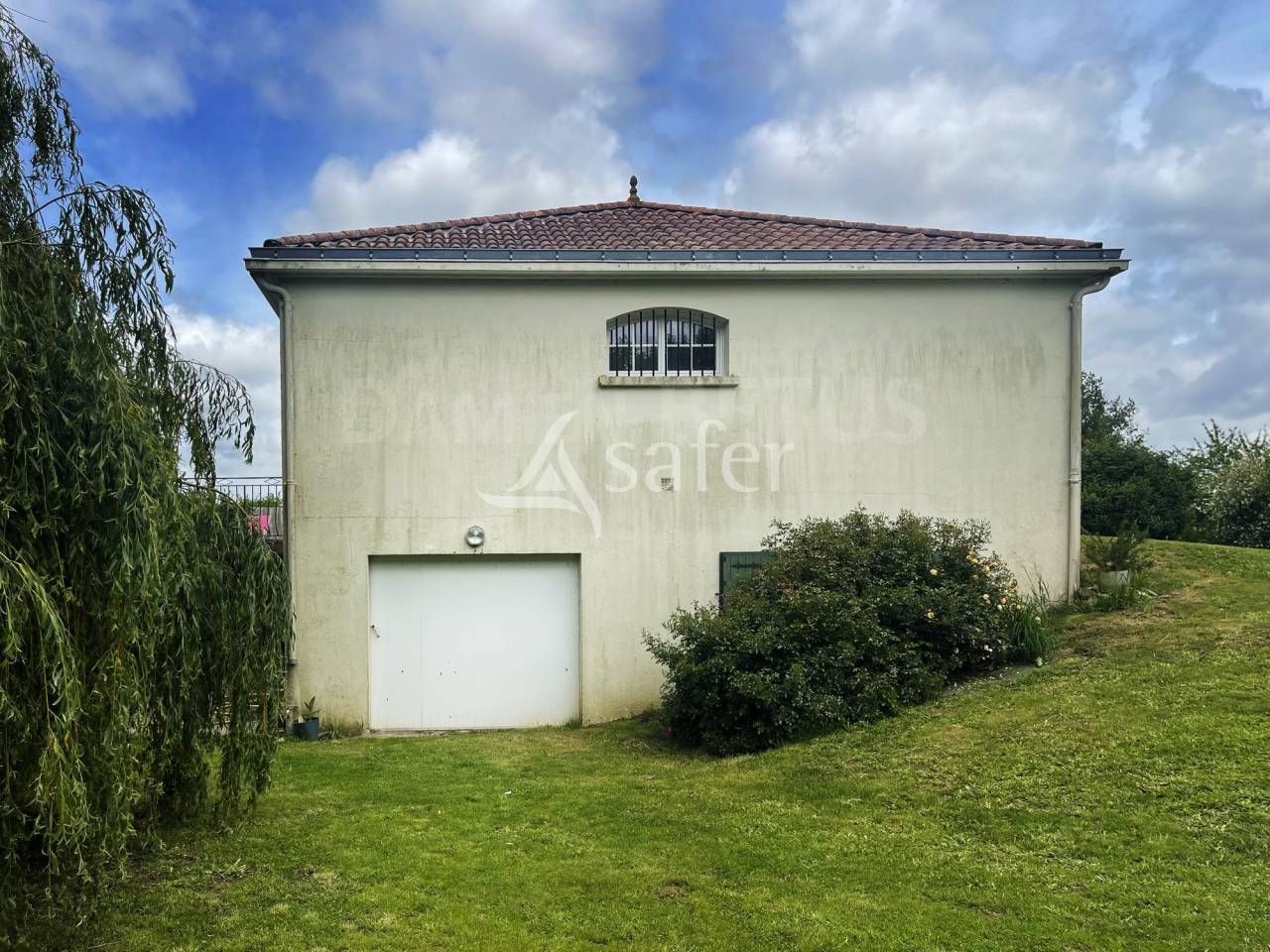Other agricultural property  Vend&eacute;e