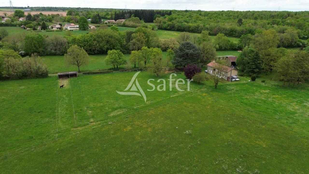 Equestrian property  Deux-S&egrave;vres