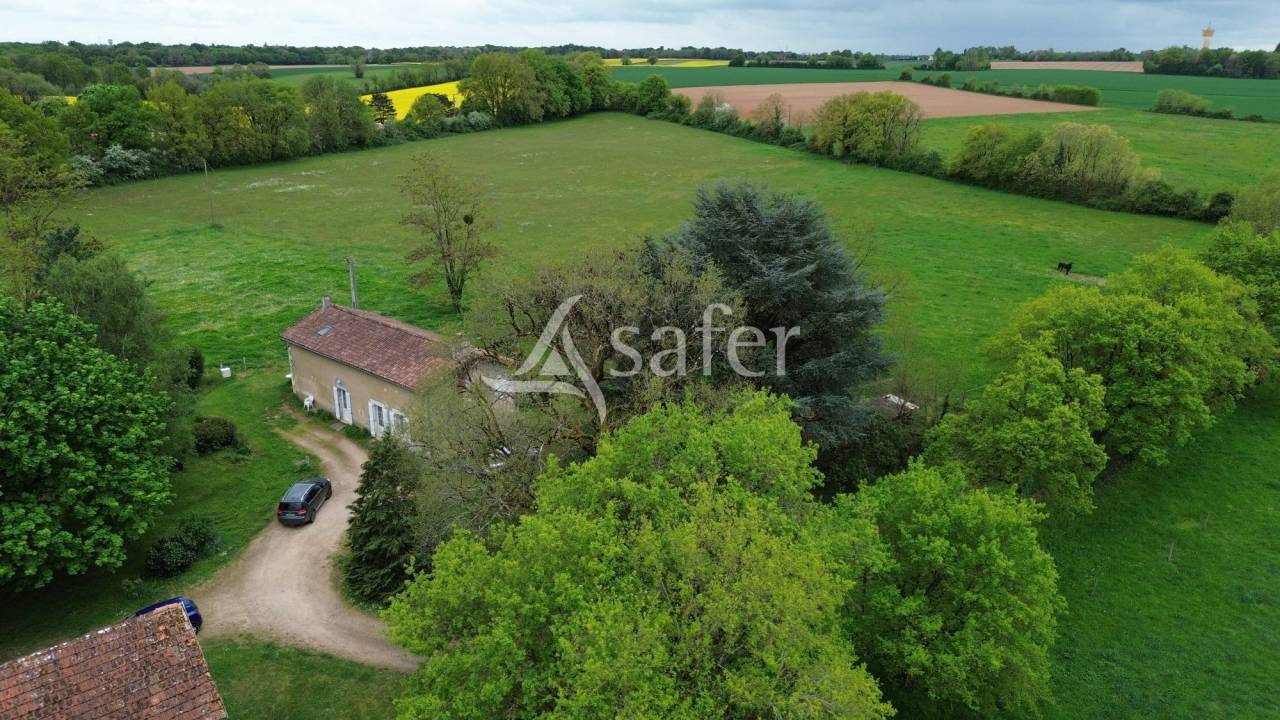 Equestrian property  Deux-S&egrave;vres