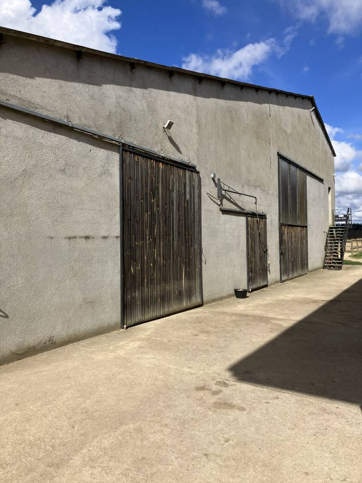 Riding school  Puy-de-D&ocirc;me