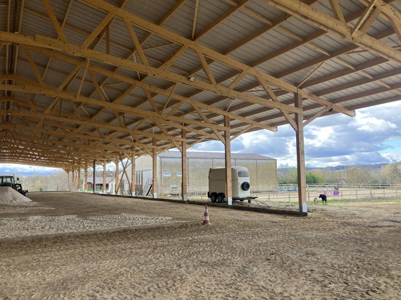 Riding school  Puy-de-D&ocirc;me