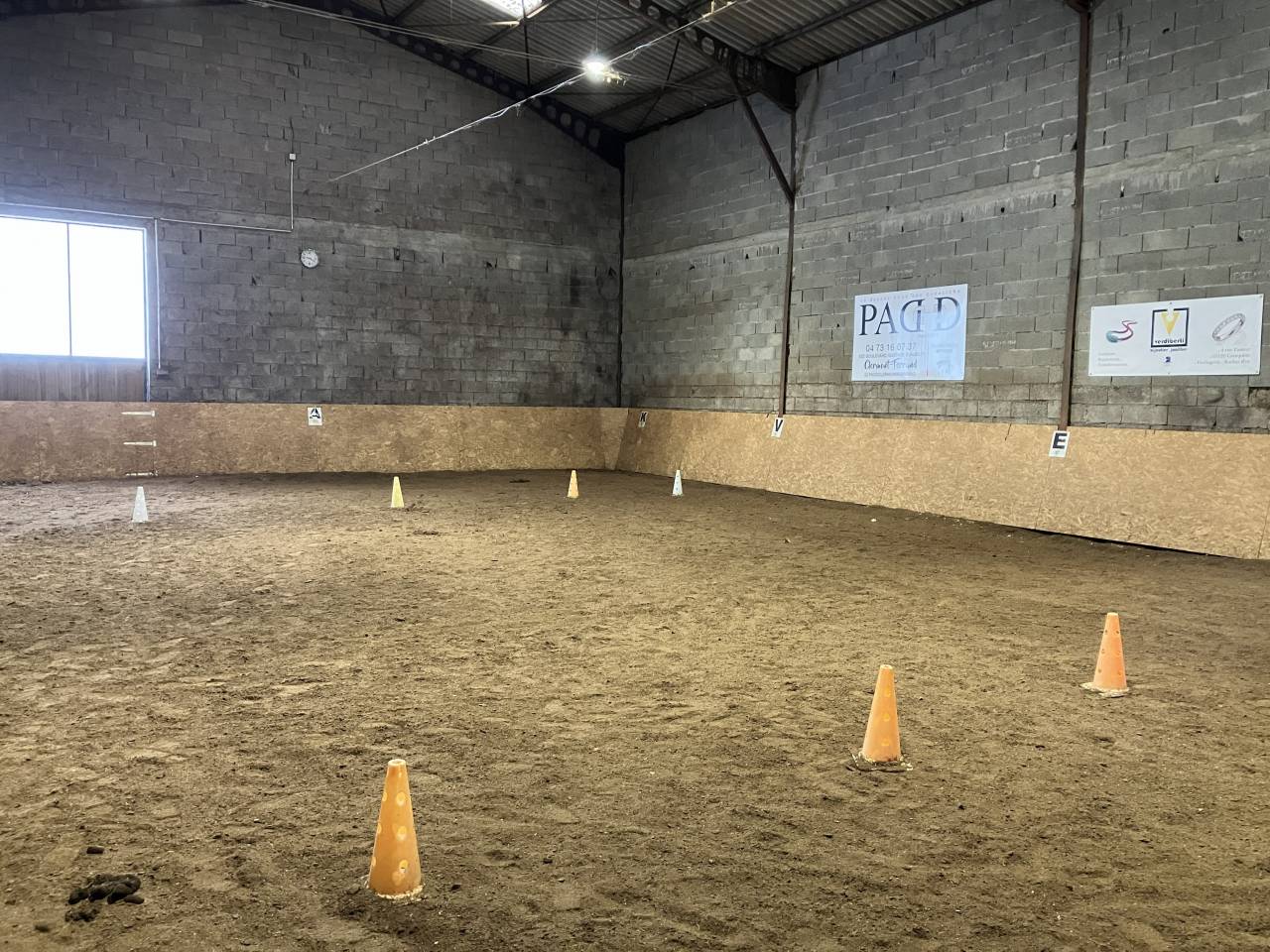 Riding school  Puy-de-D&ocirc;me