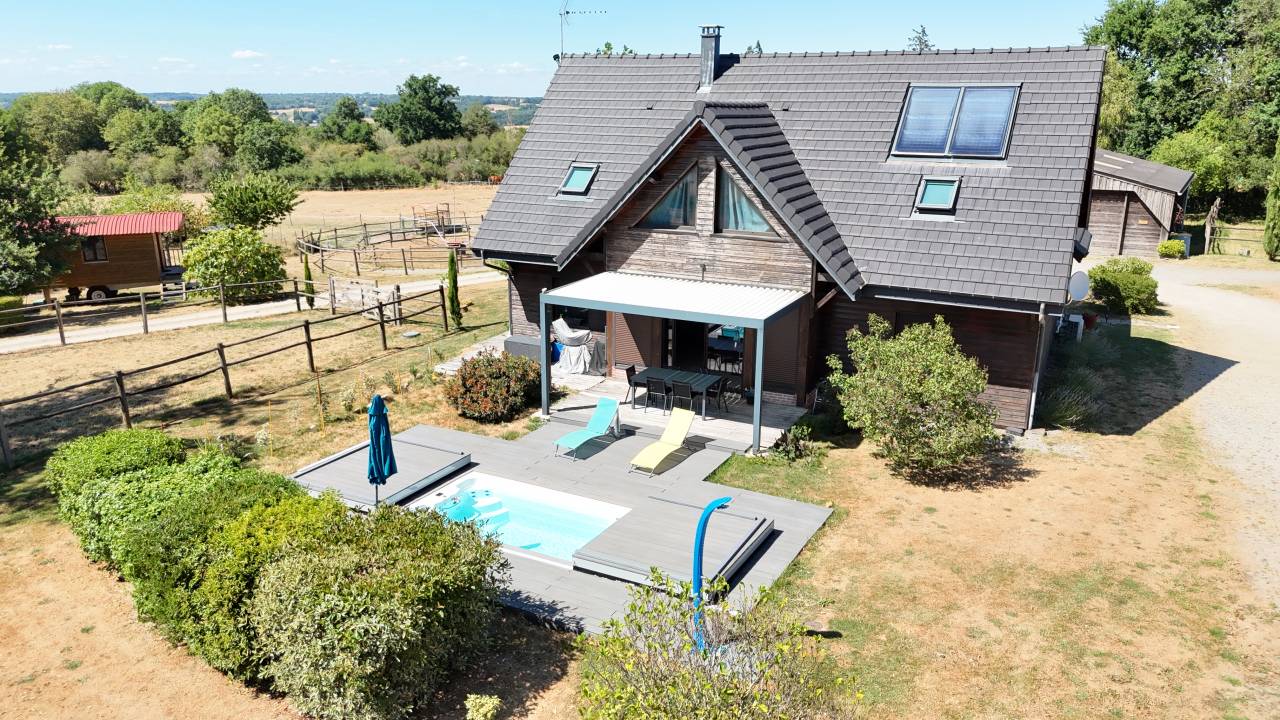 Luxurious equestrian property  Creuse