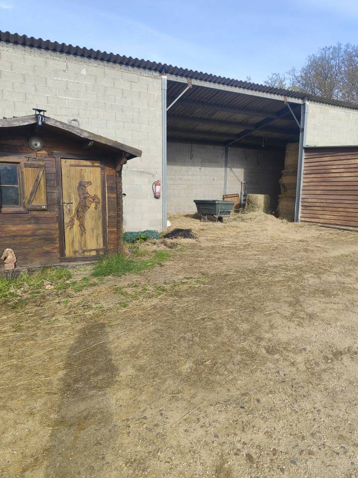 Livery yard  Loir-et-Cher