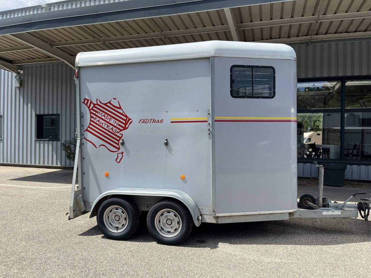Horse trailer Fautras  2 Stalls 2016 Used