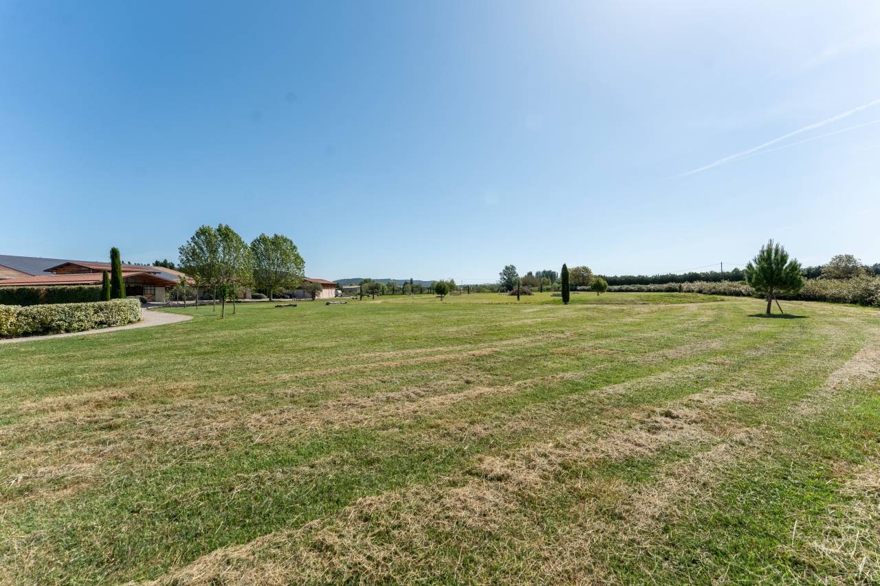 Luxurious equestrian property  Vaucluse