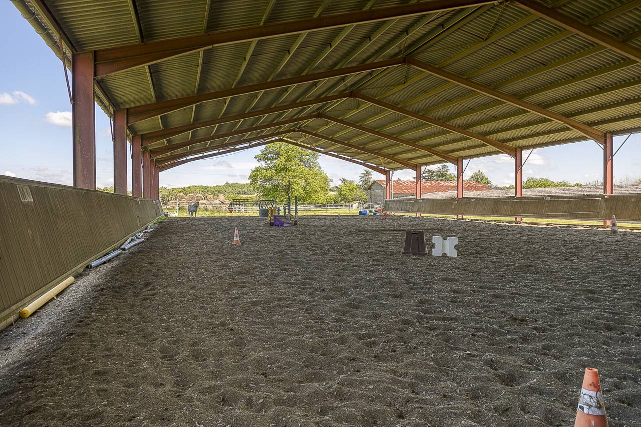 Equestrian property  Gers