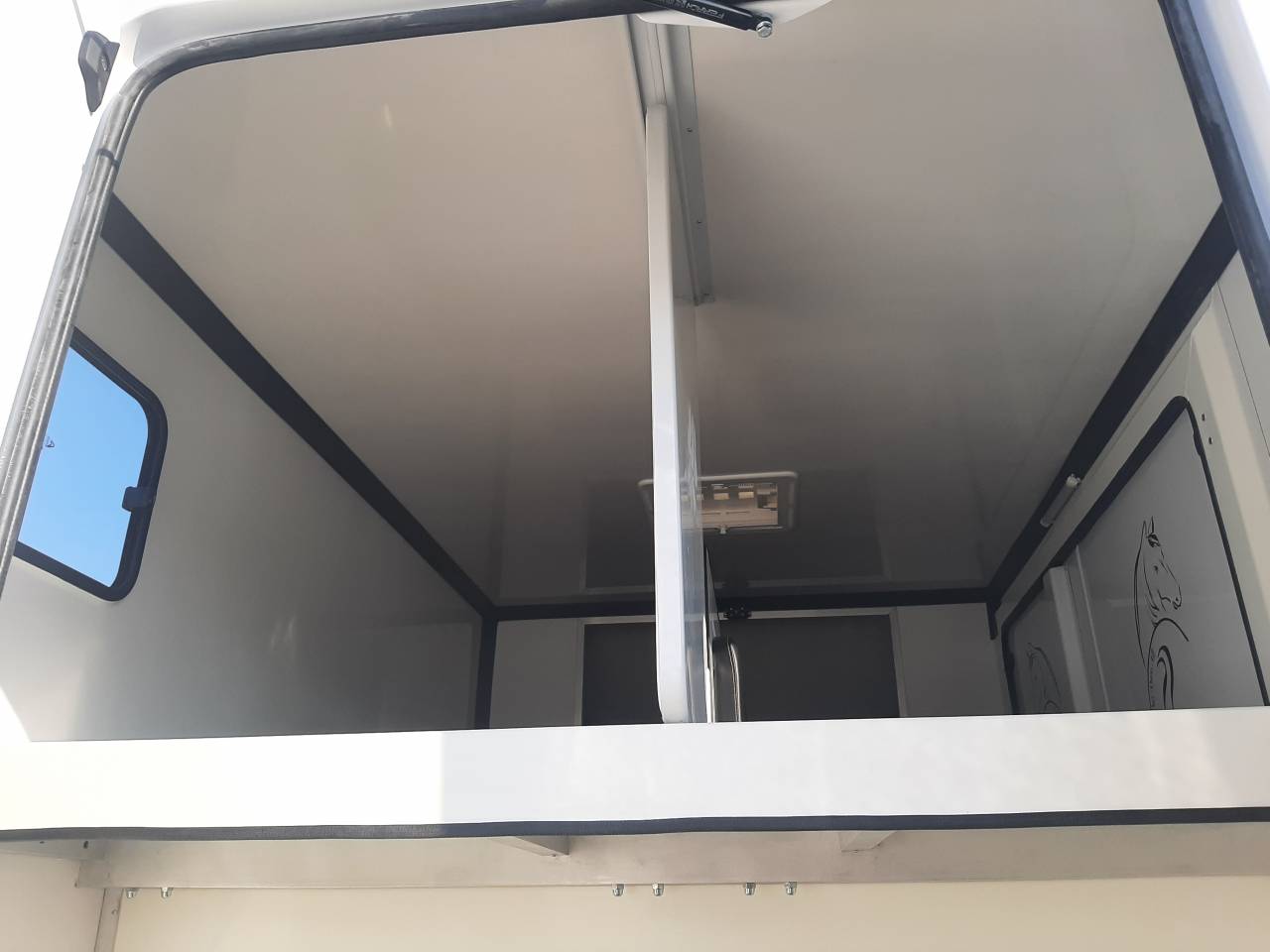 Horsebox HGV Renault Master 2017 Used